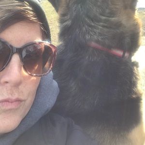 Meet your Posher, Jenessa